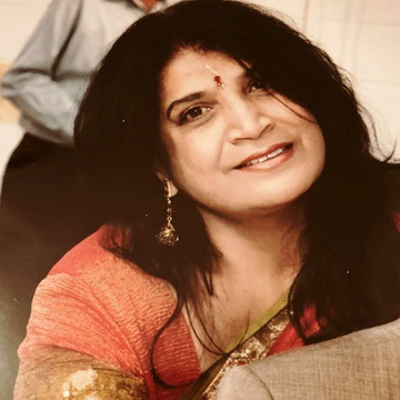 RJ Salma Mumtaz